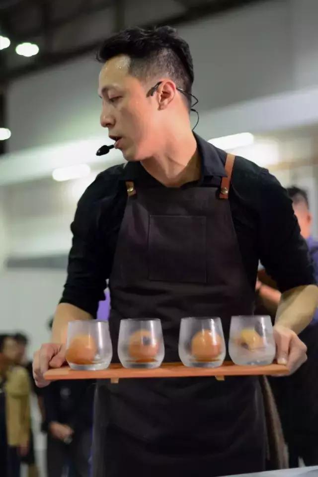 新加坡咖啡师拉花冠军,新加坡咖啡冠军