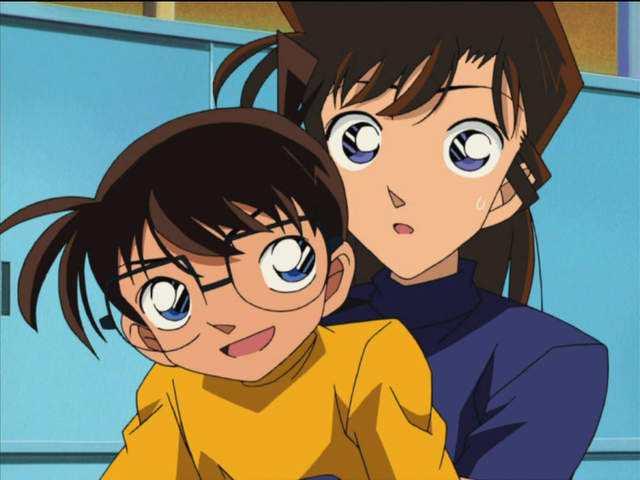 柯南灰原被另外三小只调侃,灰原和小兰遇到危险