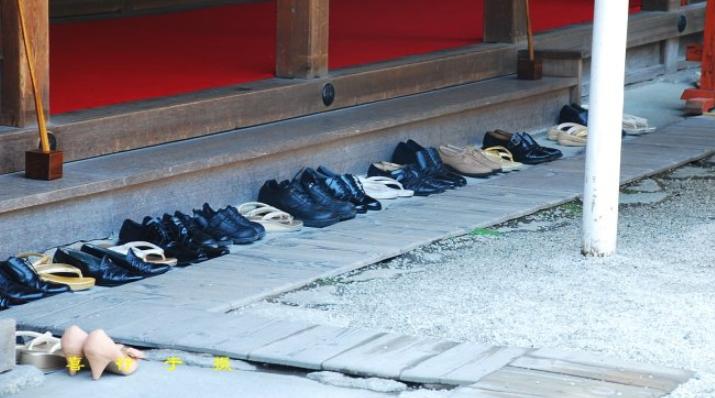 日本脱鞋文化真相,日本脱鞋文化的场合