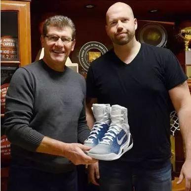 怎么做好球鞋赚钱,如何玩球稳定盈利