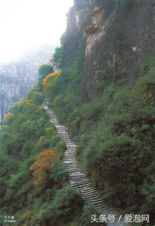 最美十大峡谷之一的太行山大峡谷,跨越三省太行山大峡谷风景