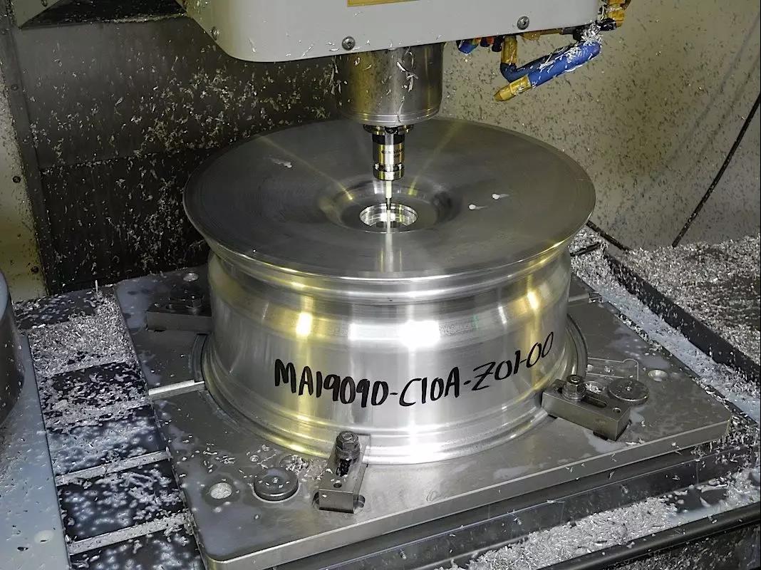 哪些车选装轮毂是锻造的,锻造轮毂比原厂轻开起来啥感觉