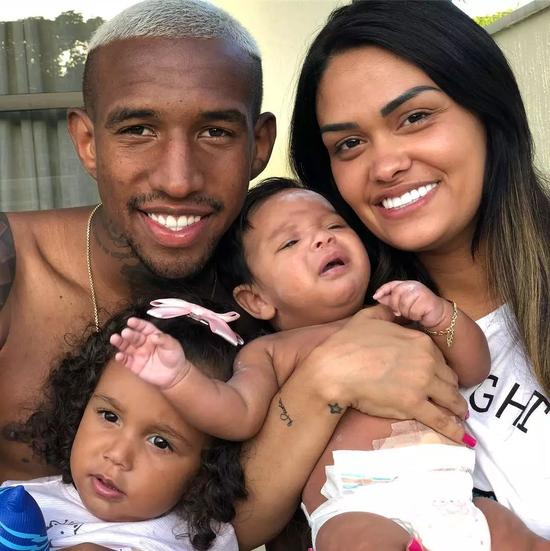 塔利斯卡故事背景,塔利斯卡的童年故事