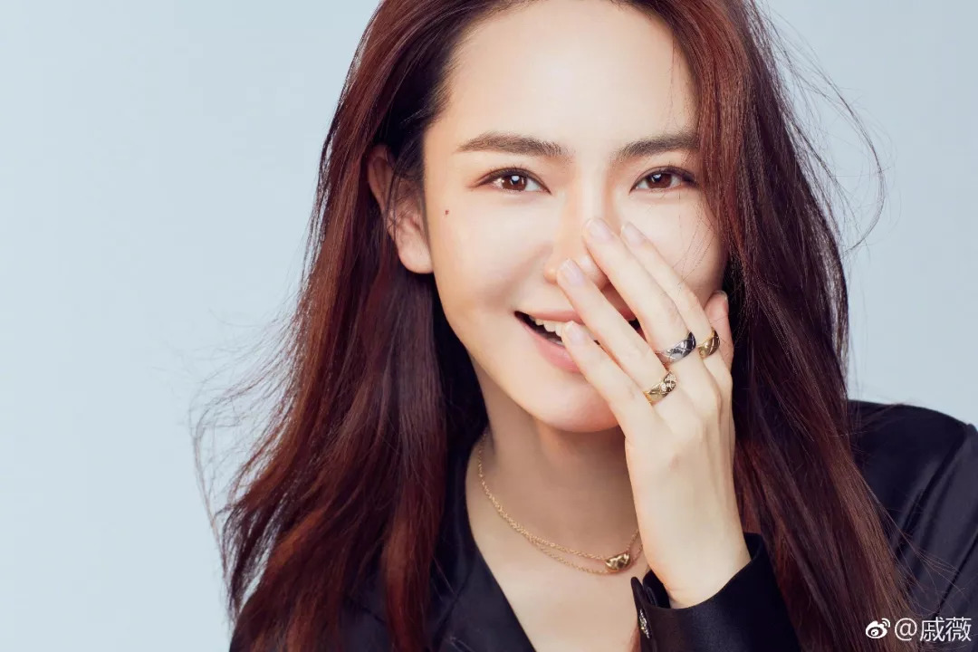 戚薇美白牙齿,戚薇牙齿美白方法