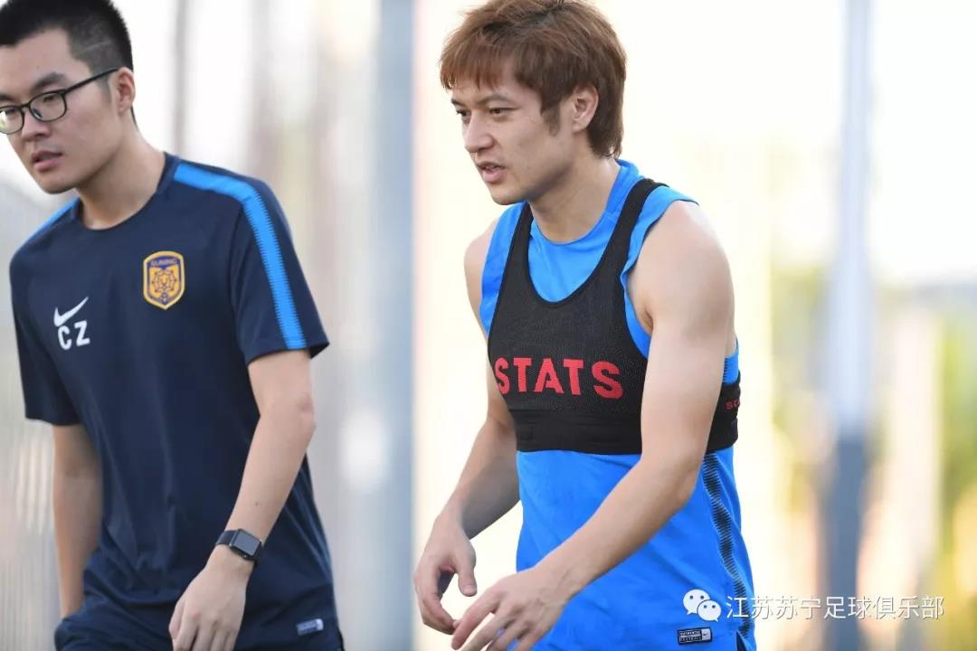 2002年小将汪嵩,致敬伟大的足球运动员