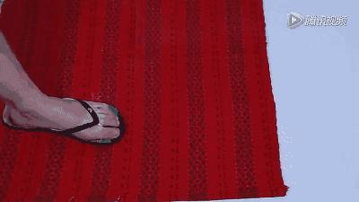 马桶堵了用保鲜膜怎么快速疏通,马桶堵了怎么用保鲜膜解决