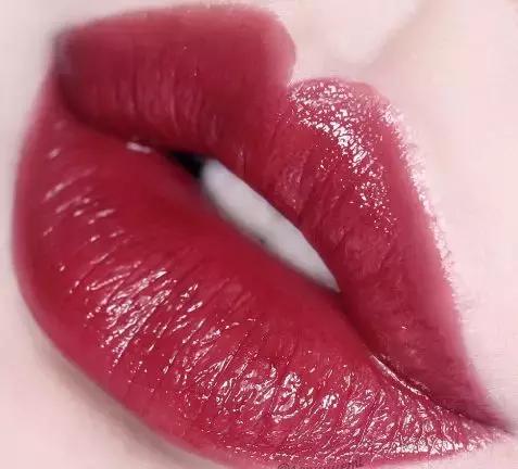 秋季口红推荐平价唇色浅,秋冬脏橘色口红推荐