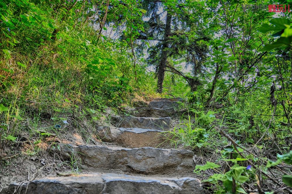 探路者himex33pro为啥那么贵,himex探路者羽绒服冲锋衣22款