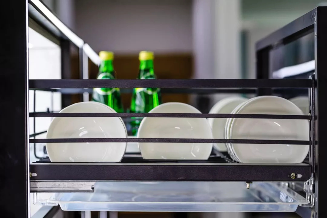 厨房杂物收纳日式,厨房收纳拉篮讲解