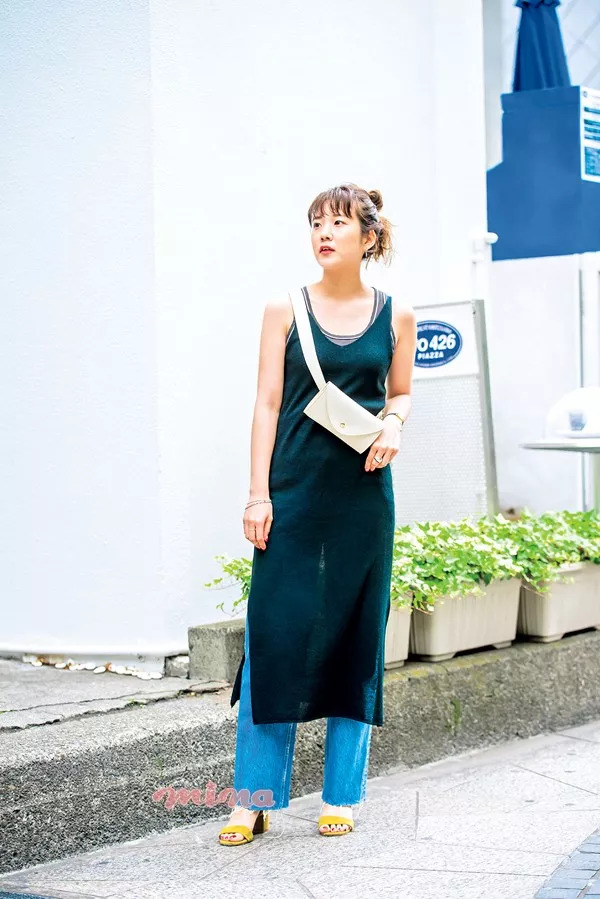 搭配｜这条裤子太秀了吧？百搭时尚还显腿长推荐牛仔阔腿裤的16套搭配