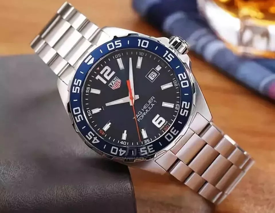 4万以内最值得入手的表,不到万元买这些表有面子又有里子