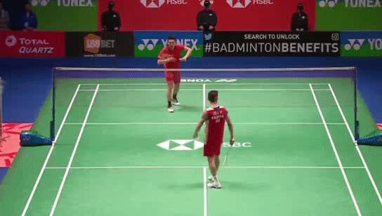 不可思议的发球,有意思的球