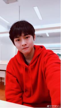 刘昊然和杨洋傻傻分不清,刘昊然和杨洋对比照片