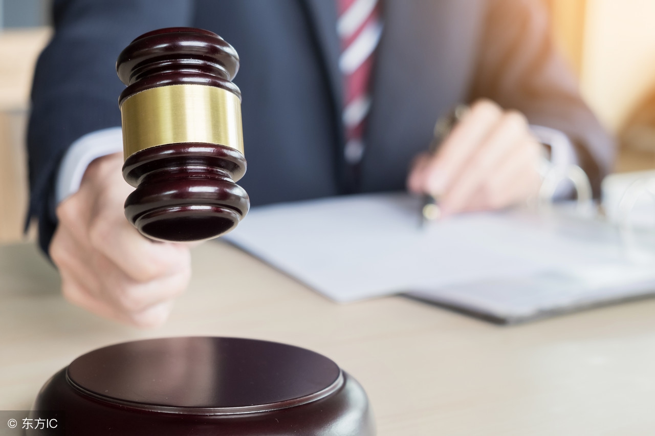 富士康到底是什么厂？老板是否对员工负责？网友说：黑厂！