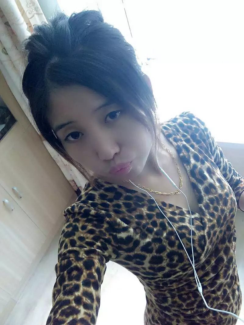 告诉您为啥！玩手机K歌手机无返听？声音发闷？有杂音？