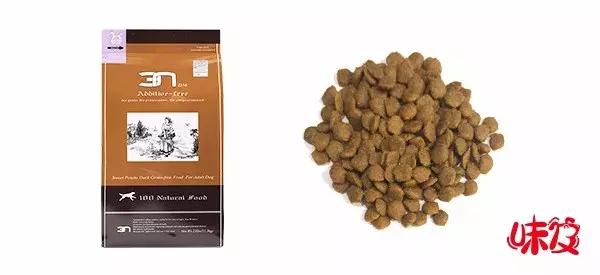 这群人用生命吃了最常见的19款狗粮，吃到最后都吐了……