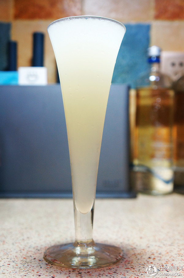 伏特加鸡尾酒简单配方大全,用伏特加调的鸡尾酒自创