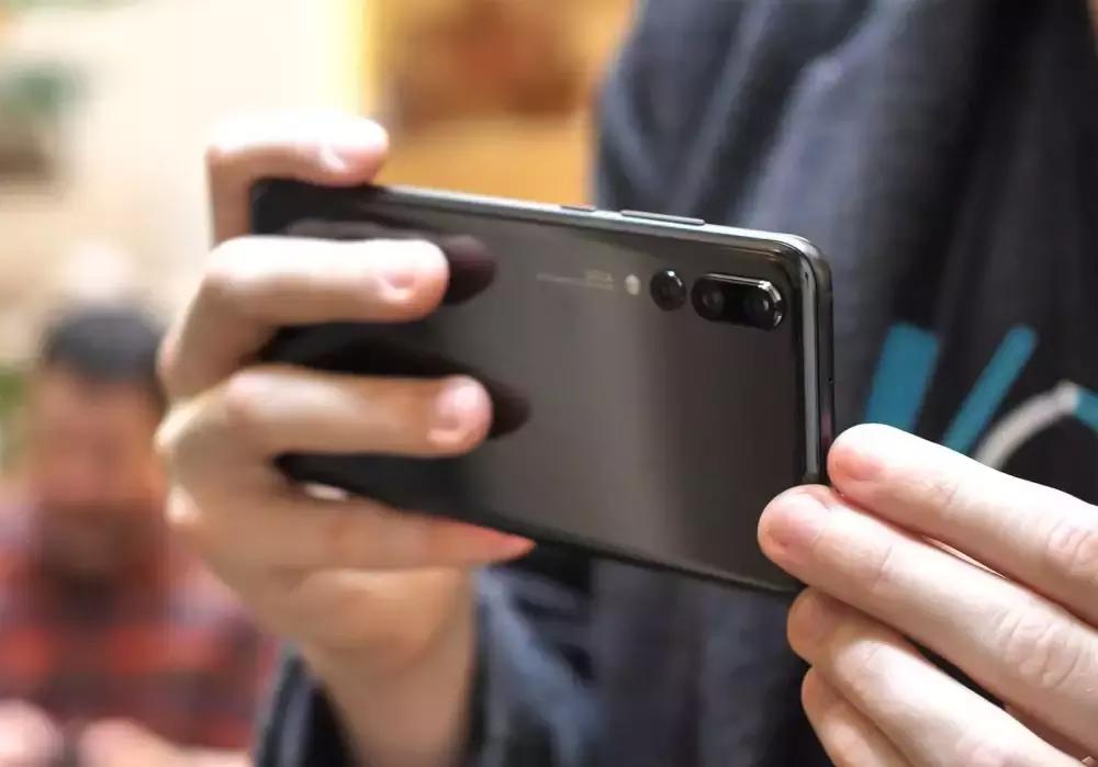 拨打电话信号怎么变成4g了,一通话就从4g切换到2g