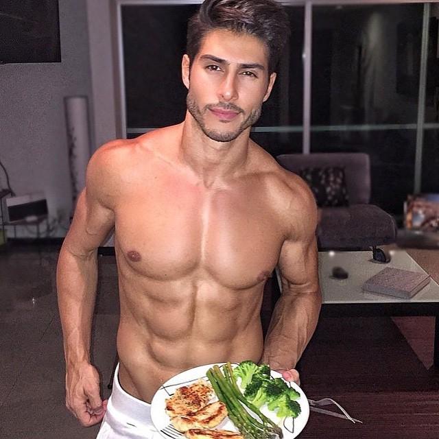 白蛋粉是增肌粉吗,蛋白粉和增肌粉哪个热量更高