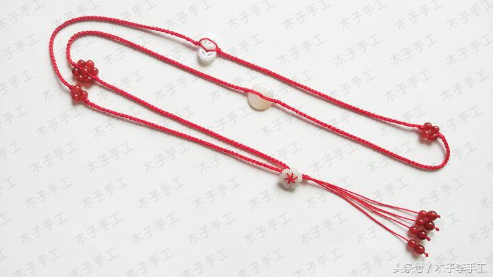 本命年编织红绳腰链,现在流行带红绳腰链本命年