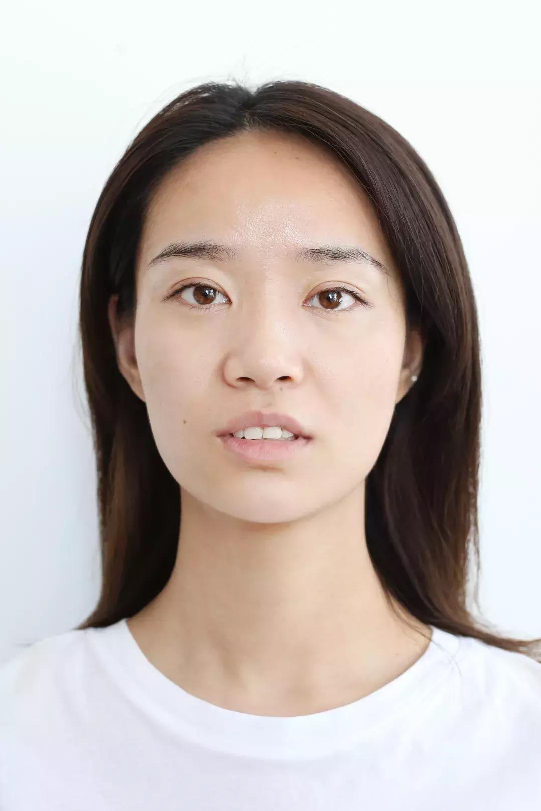 vc精华淡化法令纹暗沉,vc用了法令纹发黄