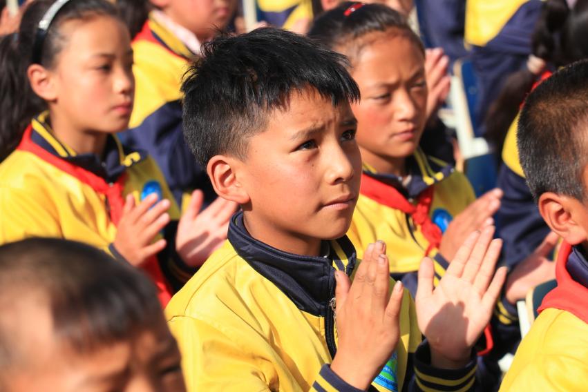 放飞梦想绿地西南“天空球场”在甘孜理塘正式启用