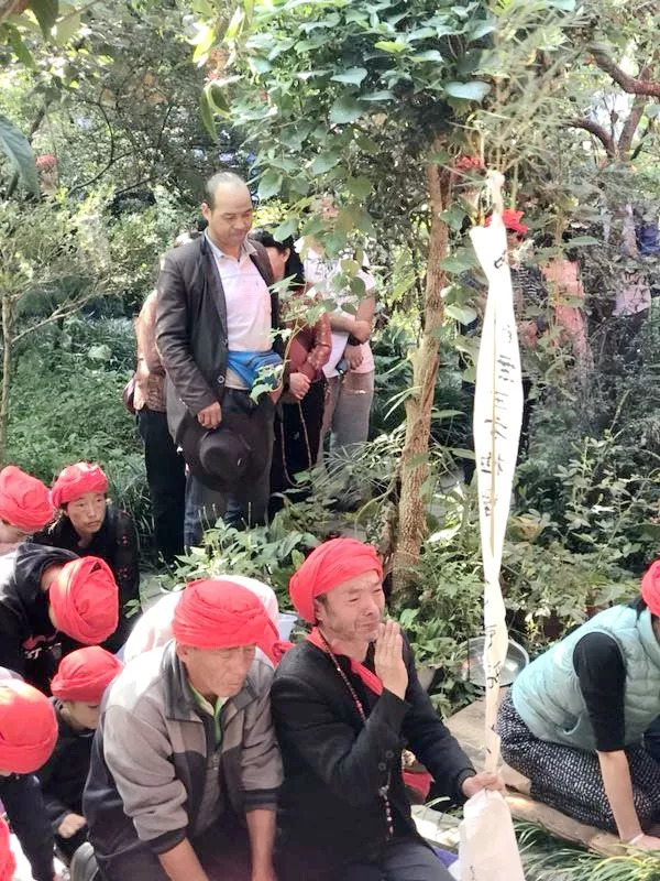 丽江神医和士秀地址,丽江神医和士秀怎么联系