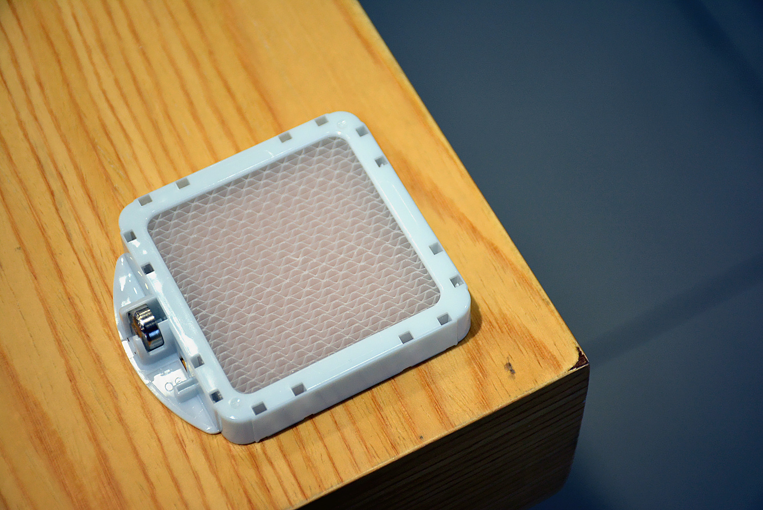 米家驱蚊器驱蚊片是什么成分,米家驱蚊器2驱蚊片何时更换