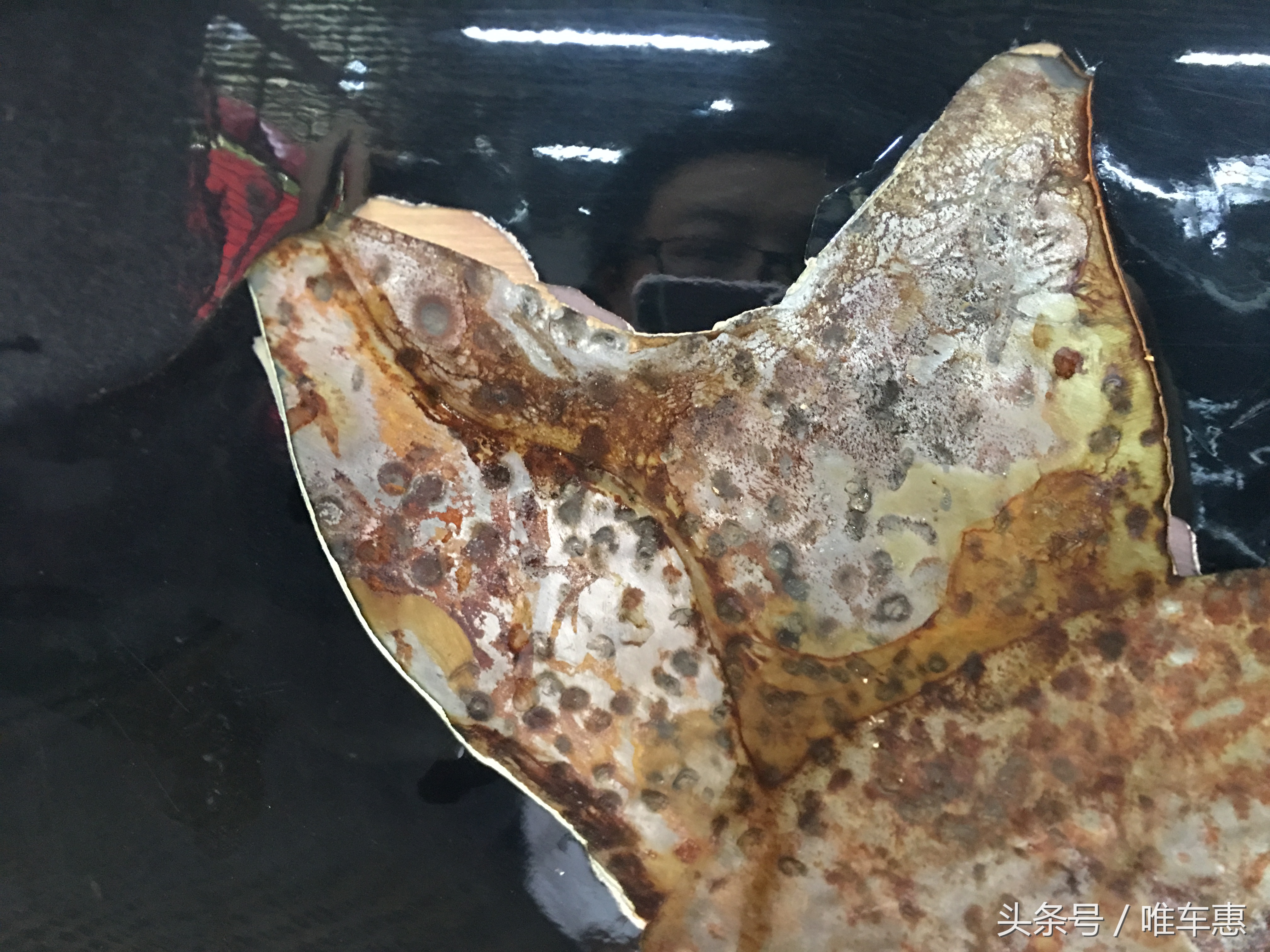 雷克萨斯es黑色车漆怎么样,雷克萨斯es车漆爆皮