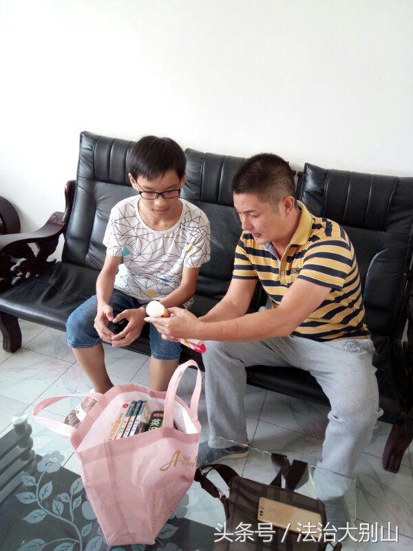 武穴市田镇中学新闻,武穴市田镇中学