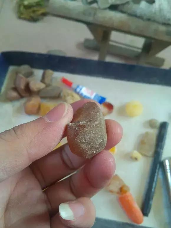 蜜蜡打磨教程戒面,蜜蜡圆珠怎么打磨成桶珠