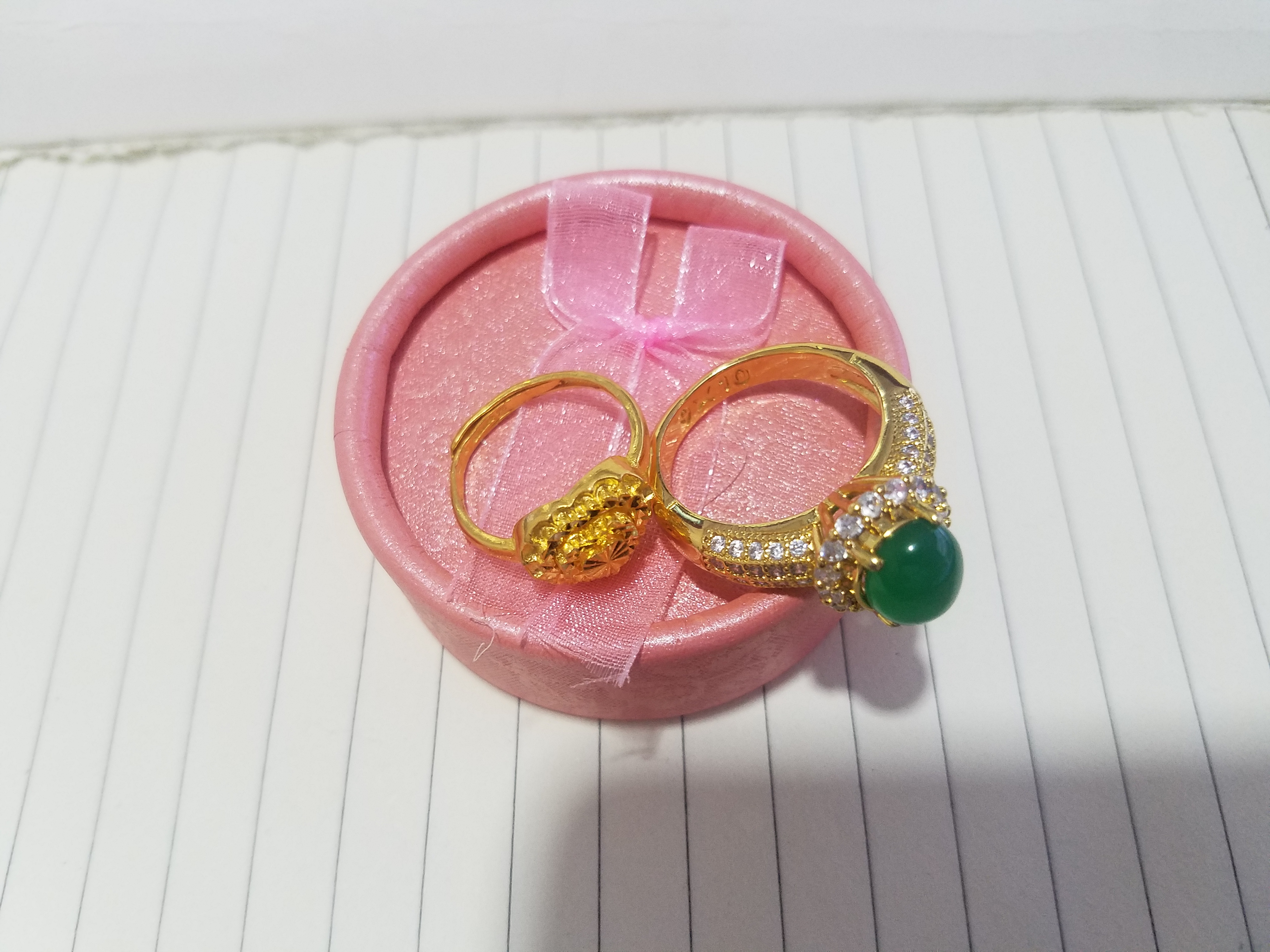 辨别黄金戒指真伪的六种方法,黄金戒指怎么辨别真假最简单