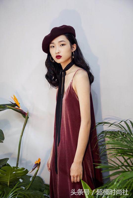 维秘面试PK过吴宜桦及一众外模，新秀贺楚妍，来头只是普通学生？