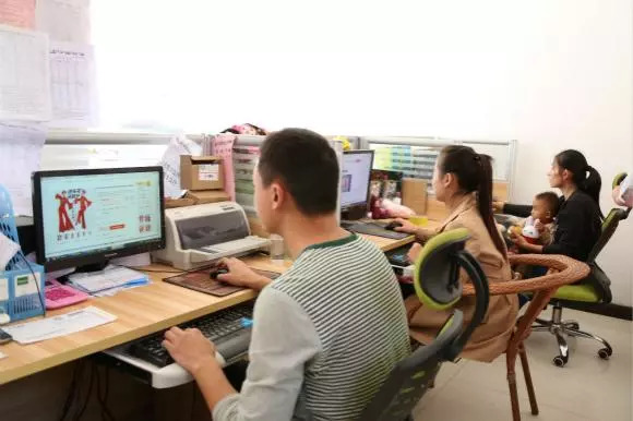 淘宝村纪录片剧情,山东曹县淘宝村的故事