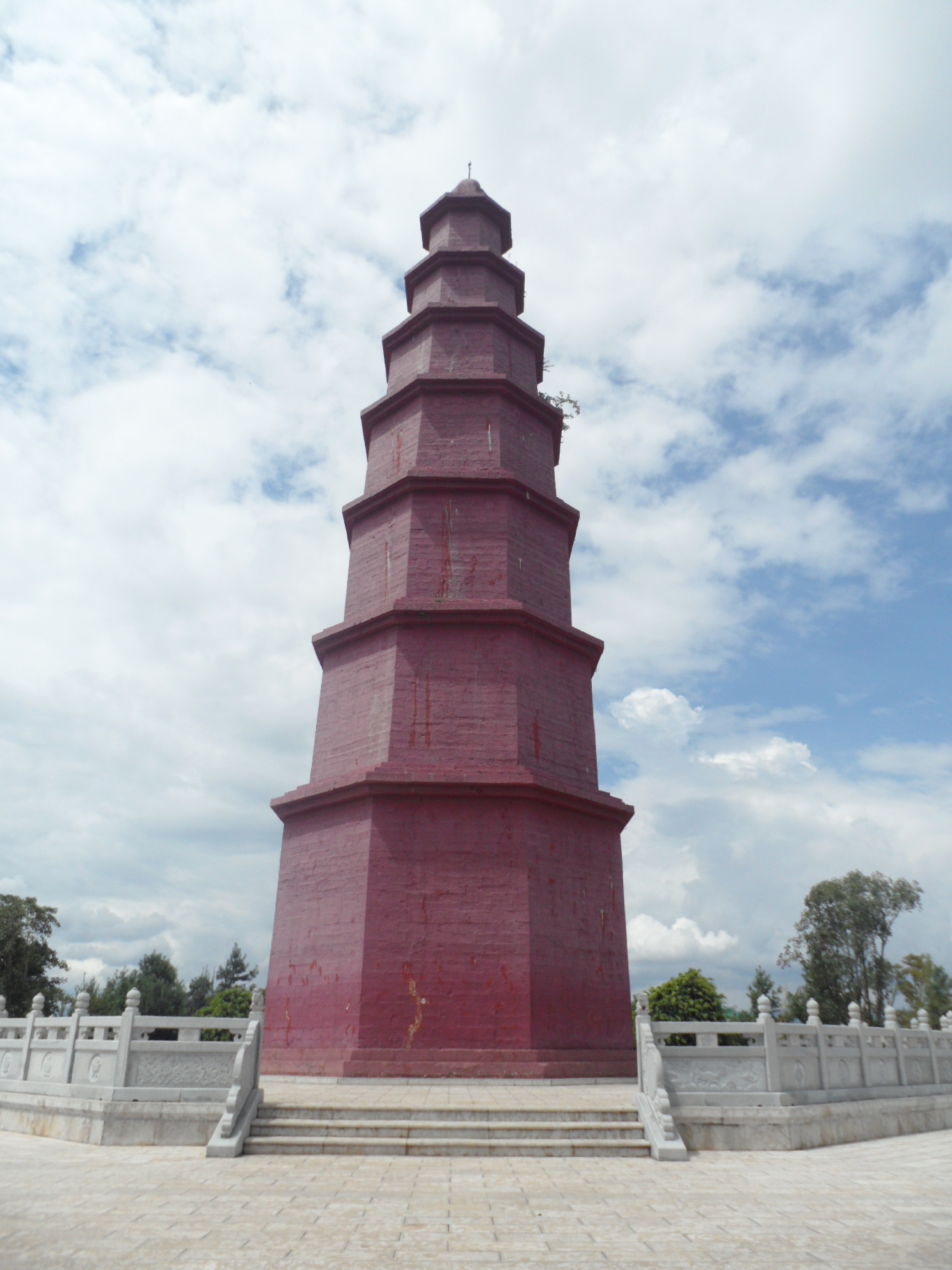 爬玉溪红塔山美景,旅游攻略玉溪红塔山下一站