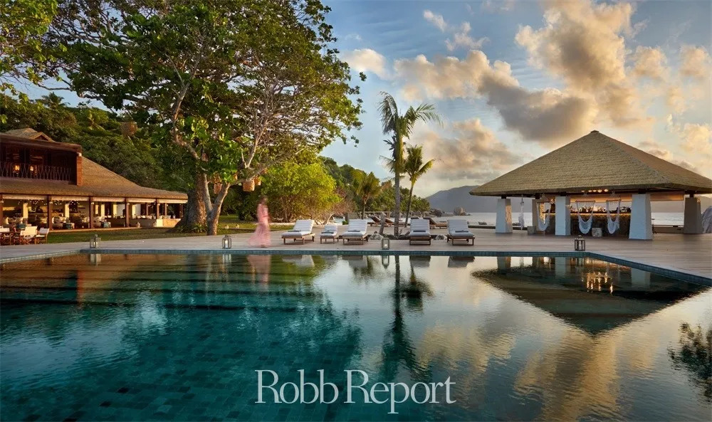 带你看世界的酒店,东方甄选看世界酒店