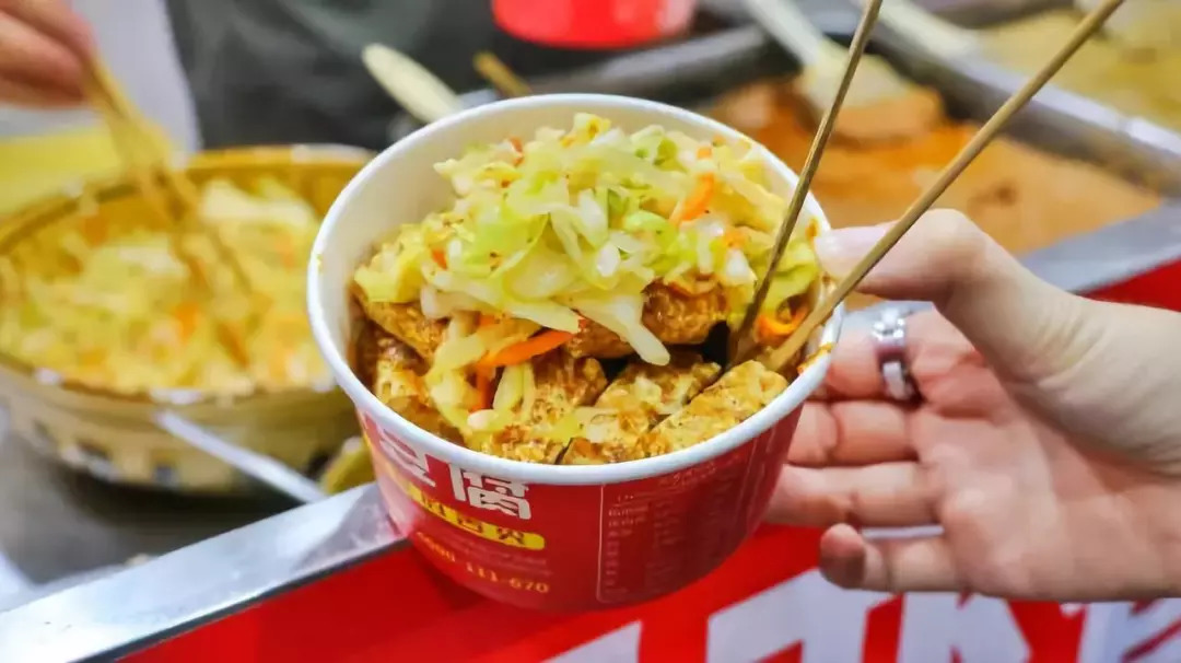 大连必去的小吃街,大连有哪些好吃的小吃一条街