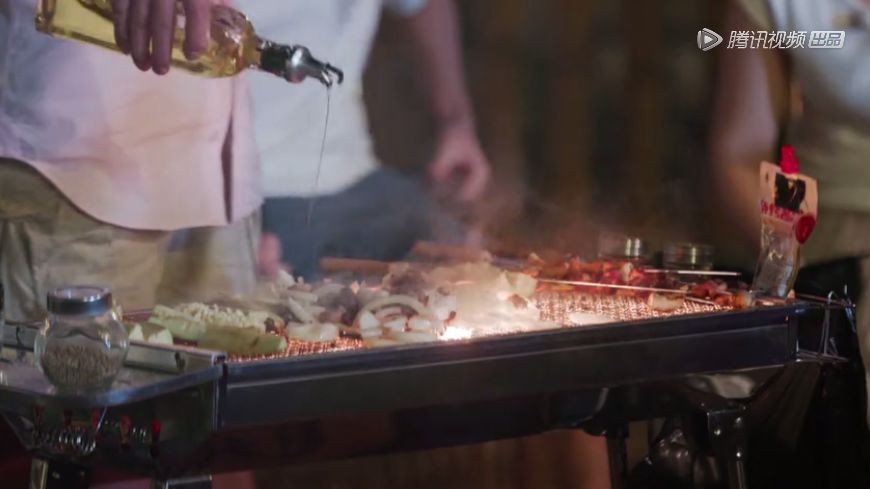 意大利面与北京炸酱面,意大利面与炸酱面