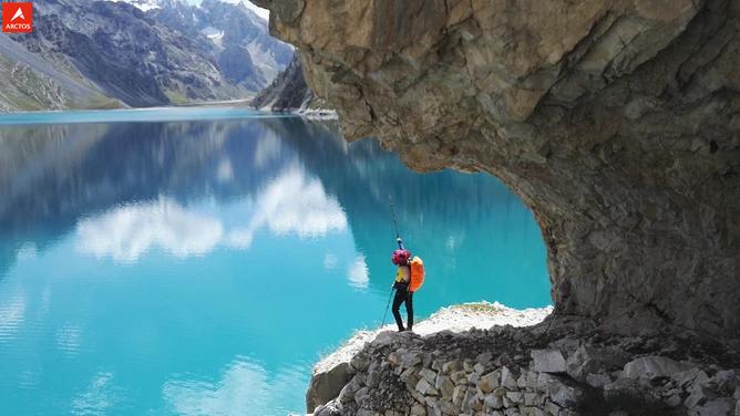 一次偶然，铸就永恒，十年驴龄的他“长存”于此-乌孙驴行记