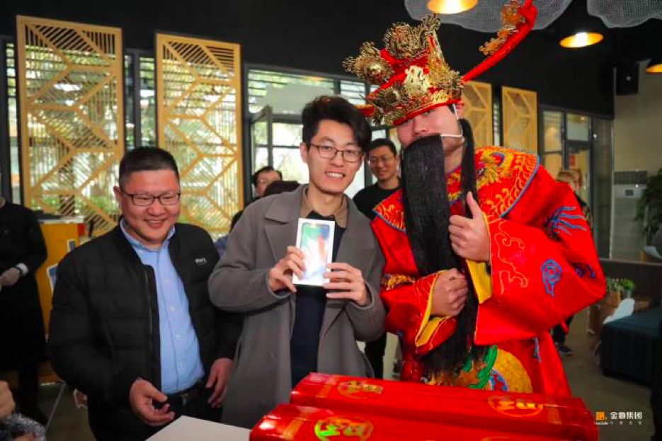 乐满意梦工厂,乐满意公司