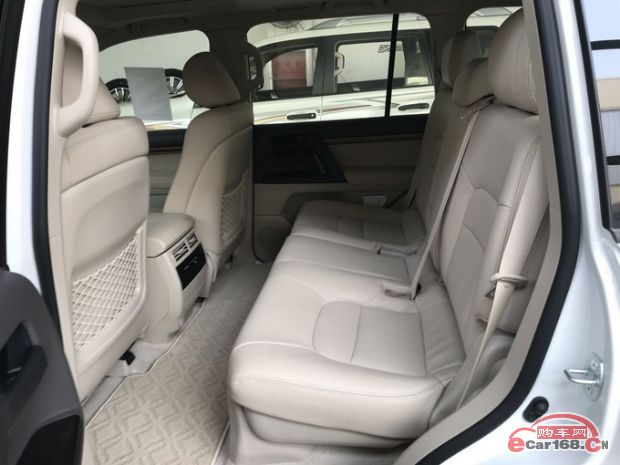 越野发烧友最喜欢的车,2020款兰德酷路泽4000中东版价格