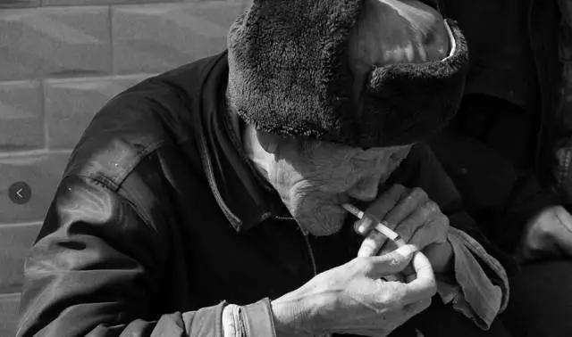 陕西金丝猴香烟价目表,金丝猴香烟老版