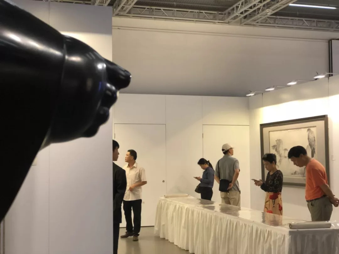 谁说高端大气就顾不上性价比?让嘉德香港来告诉你