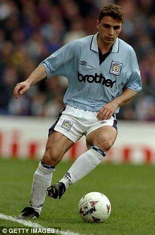 英超球衣能改吗,曼联英超23-24赛季球衣泰版