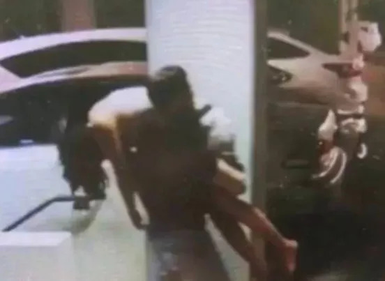 蓝精灵对人体有什么危害,新型毒品蓝精灵加酒的危害