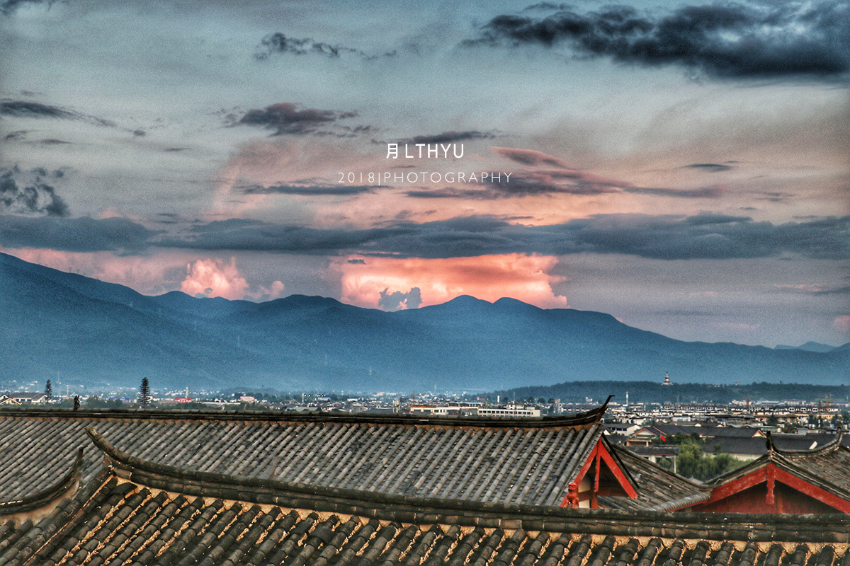 云南十八怪拿着草帽当锅盖,云南十八怪草帽当锅盖图