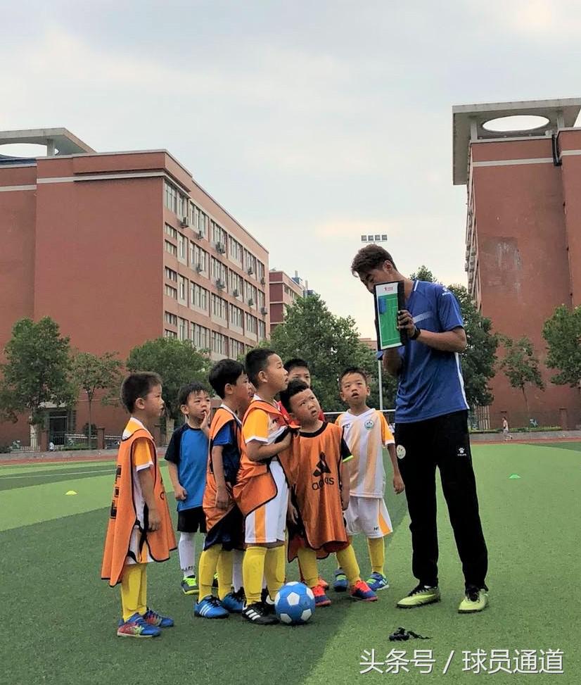汉森足球培训,足球球员汉森