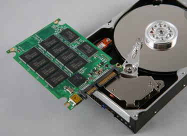 电脑硬盘hdd和ssd的区别,笔记本硬盘ssdhdd是什么