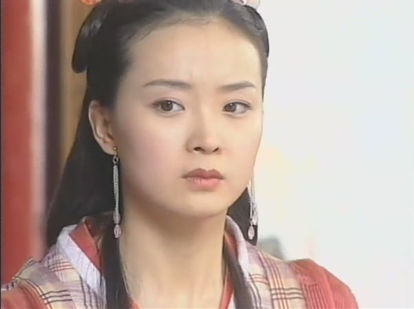 她曾被誉为古装女神,她被称为古装第一美人