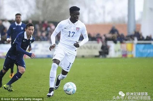 虎父无犬子儿子继承爸爸的球技,齐达内足坛最佳十一人